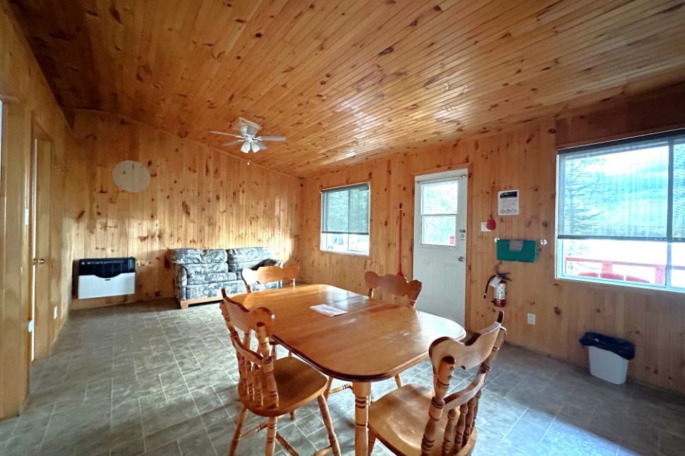 CHALET 27 — Pourvoirie Dorval Lodge – Pourvoirie Dorval Lodge