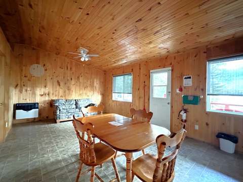 CHALET 27 – Pourvoirie Dorval Lodge