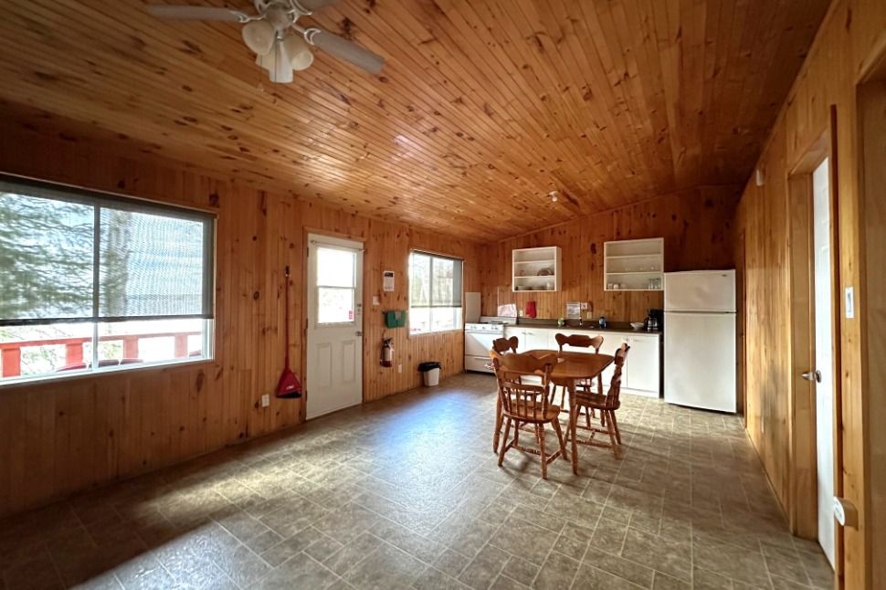 CHALET 27 — Pourvoirie Dorval Lodge – Pourvoirie Dorval Lodge