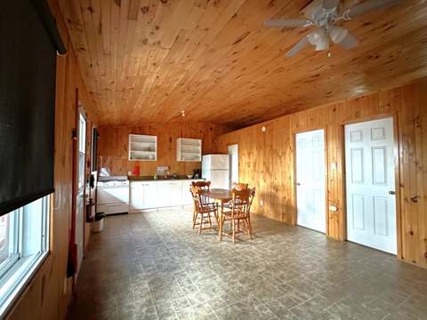 CHALET 27 – Pourvoirie Dorval Lodge