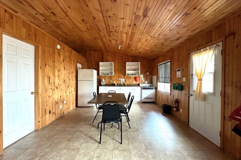 CHALET 28 — Pourvoirie Dorval Lodge – Pourvoirie Dorval Lodge