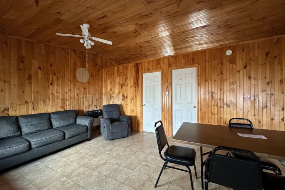 CHALET 28 — Pourvoirie Dorval Lodge – Pourvoirie Dorval Lodge