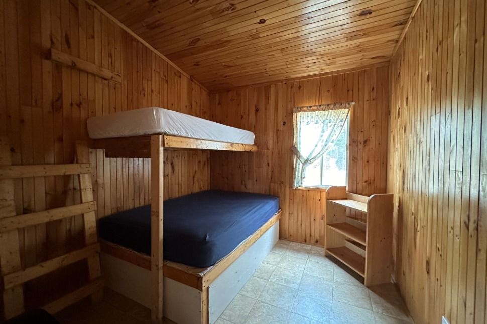 CHALET 28 – Pourvoirie Dorval Lodge