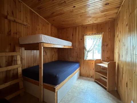 CHALET 28 – Pourvoirie Dorval Lodge