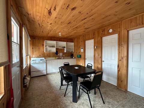 CABIN 29 – Pourvoirie Dorval Lodge