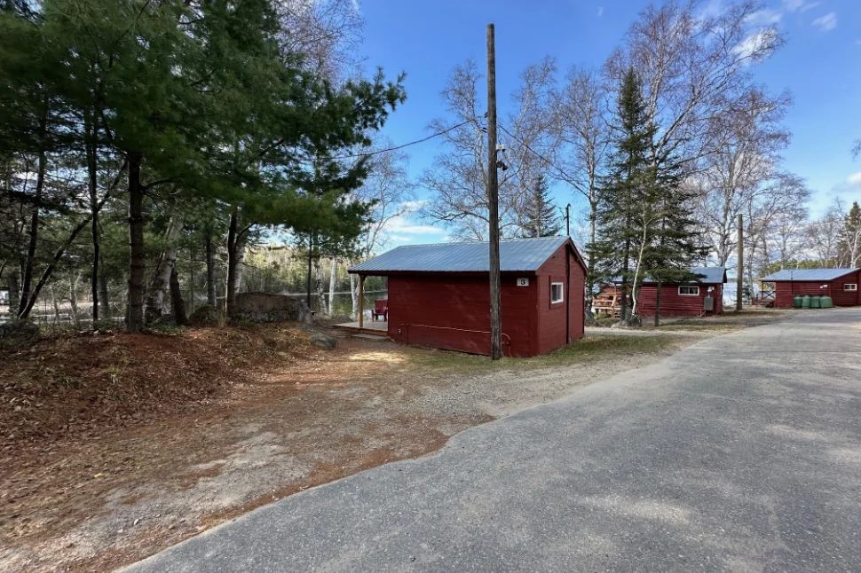 CABIN 3 — Pourvoirie Dorval Lodge – Pourvoirie Dorval Lodge