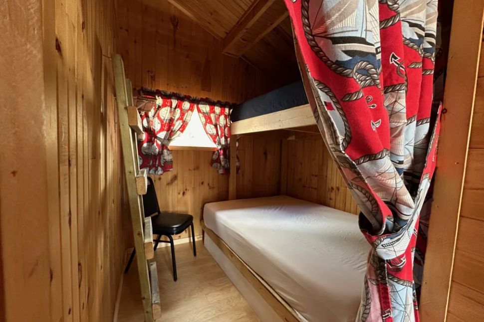 CABIN 3 — Pourvoirie Dorval Lodge – Pourvoirie Dorval Lodge
