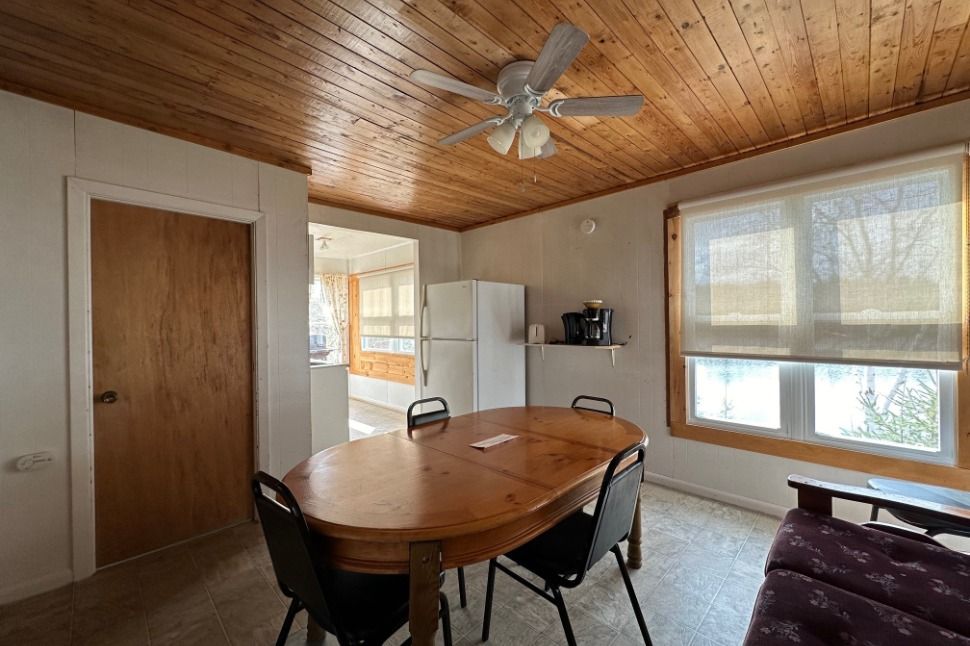 CHALET 30 – Pourvoirie Dorval Lodge