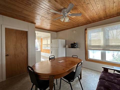 CHALET 30 – Pourvoirie Dorval Lodge