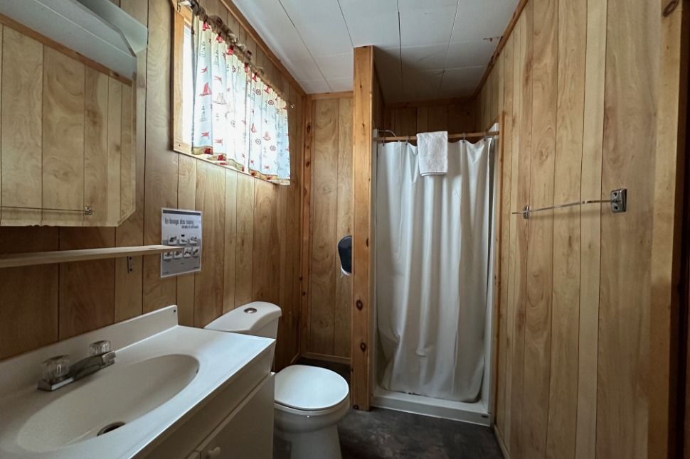 CHALET 31 – Pourvoirie Dorval Lodge