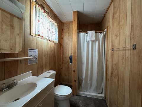 CHALET 31 – Pourvoirie Dorval Lodge