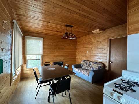 Chalet 32 – Pourvoirie Dorval Lodge