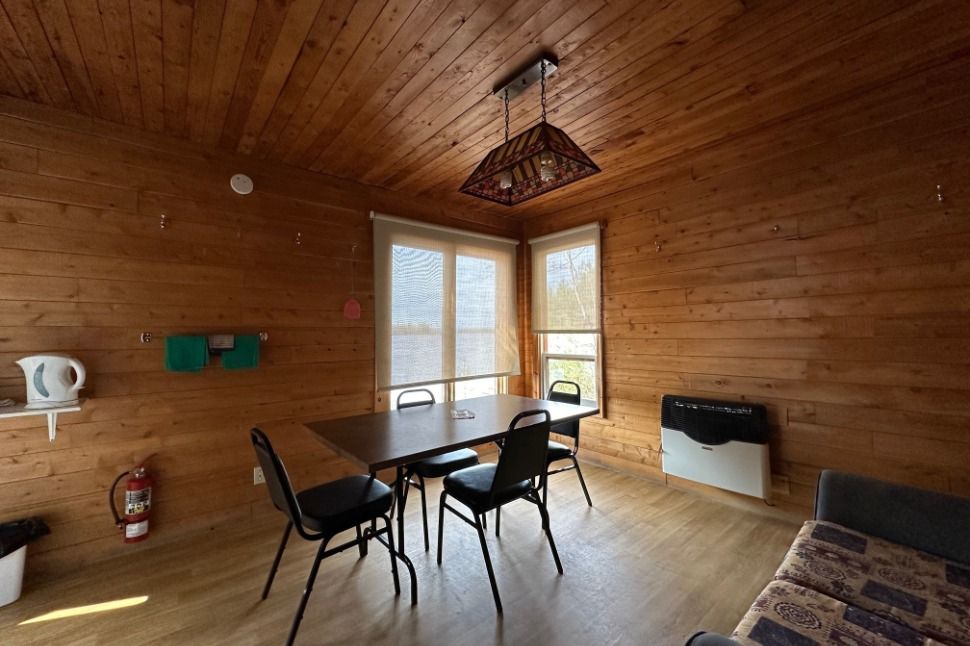 Chalet 32 – Pourvoirie Dorval Lodge
