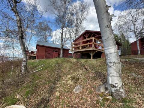 CABIN 4 – Pourvoirie Dorval Lodge