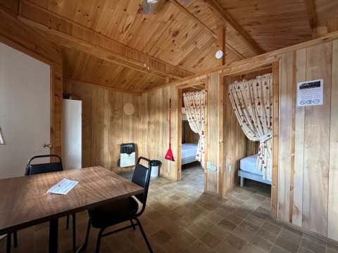 CABIN 4 – Pourvoirie Dorval Lodge