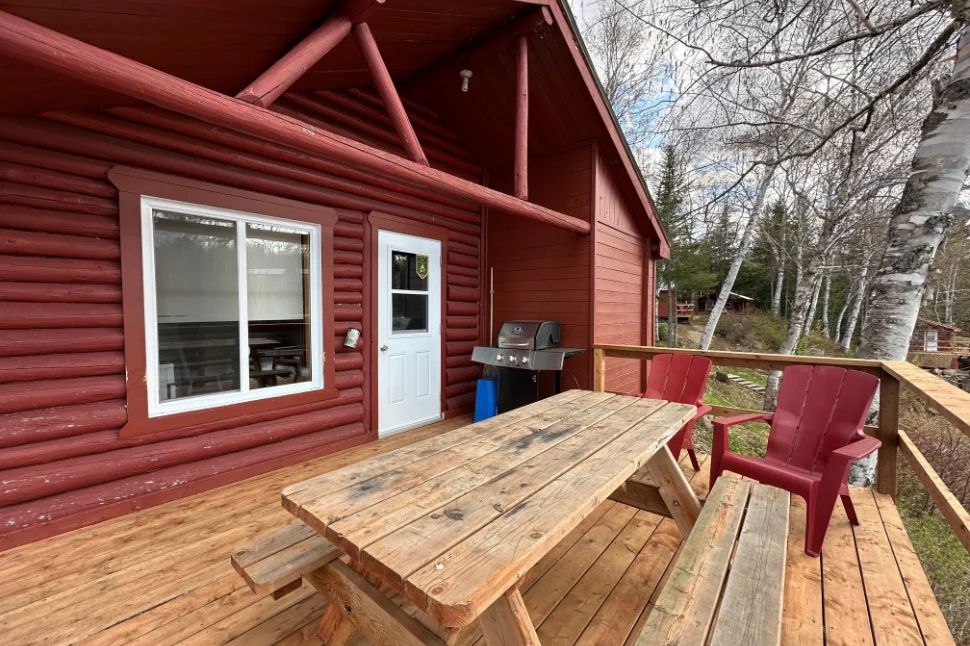 CHALET 5 — Pourvoirie Dorval Lodge – Pourvoirie Dorval Lodge