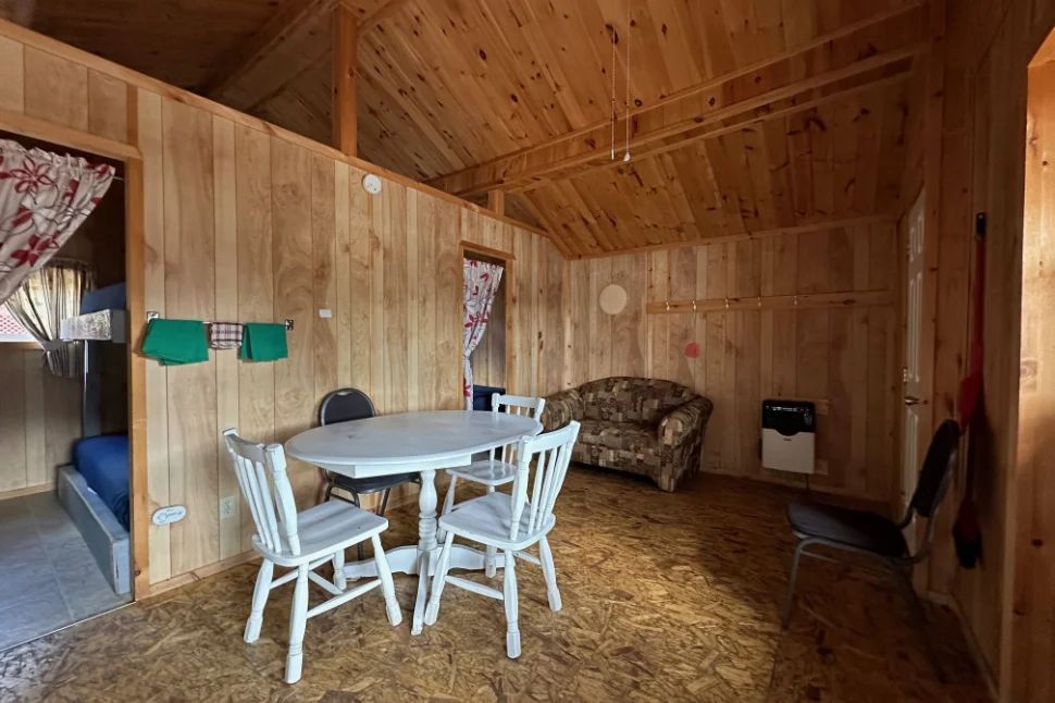 CHALET 5 — Pourvoirie Dorval Lodge – Pourvoirie Dorval Lodge