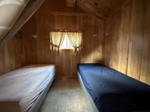 CHALET 5 – Pourvoirie Dorval Lodge