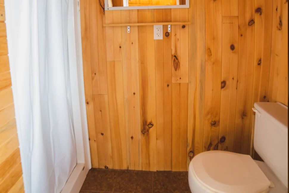 CHALET 6 — Pourvoirie Dorval Lodge – Pourvoirie Dorval Lodge