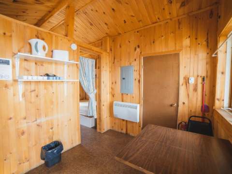 CHALET 6 – Pourvoirie Dorval Lodge
