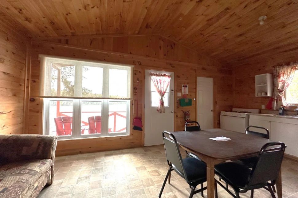CHALET 7 — Pourvoirie Dorval Lodge – Pourvoirie Dorval Lodge