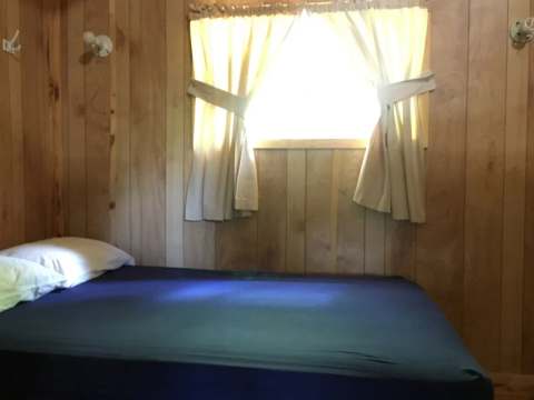 CABIN 8 – Pourvoirie Dorval Lodge