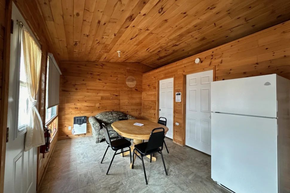 CHALET 9 – Pourvoirie Dorval Lodge