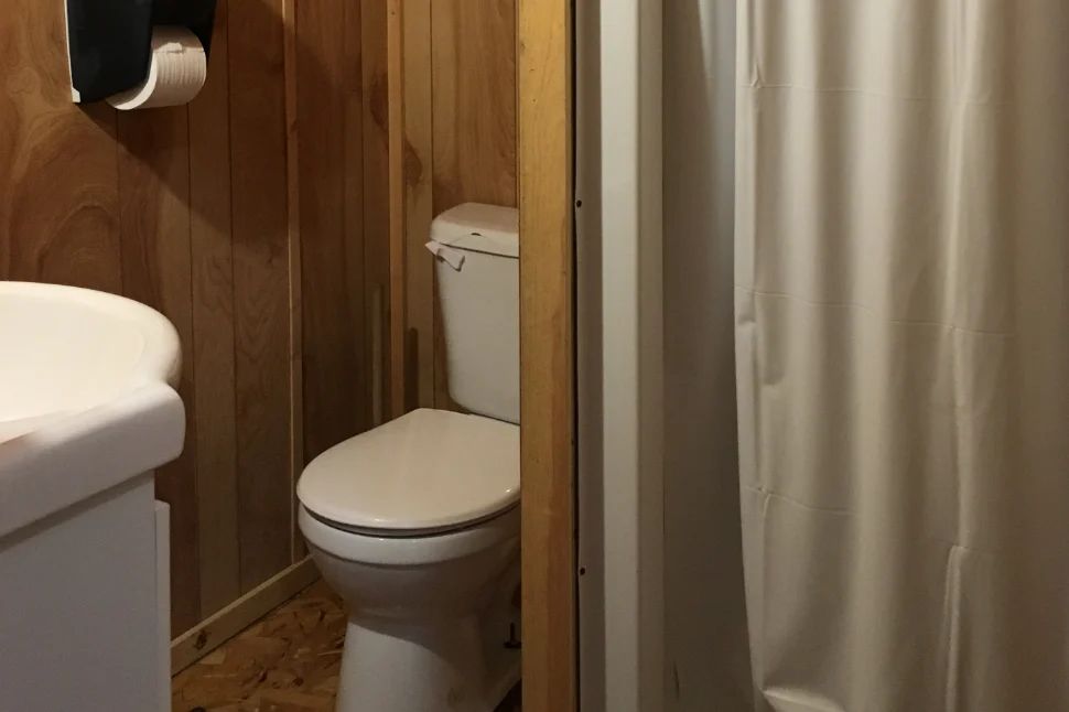 CHALET 9 — Pourvoirie Dorval Lodge – Pourvoirie Dorval Lodge
