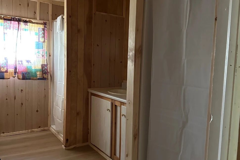 INN CABIN – Pourvoirie Dorval Lodge