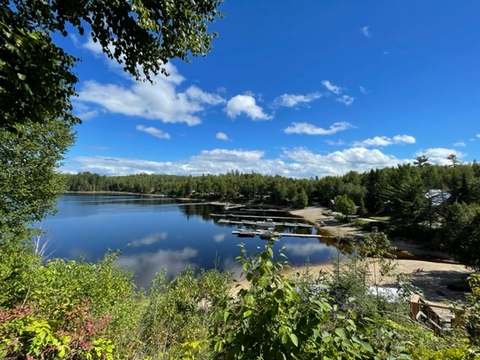 LOG CABIN – Pourvoirie Dorval Lodge