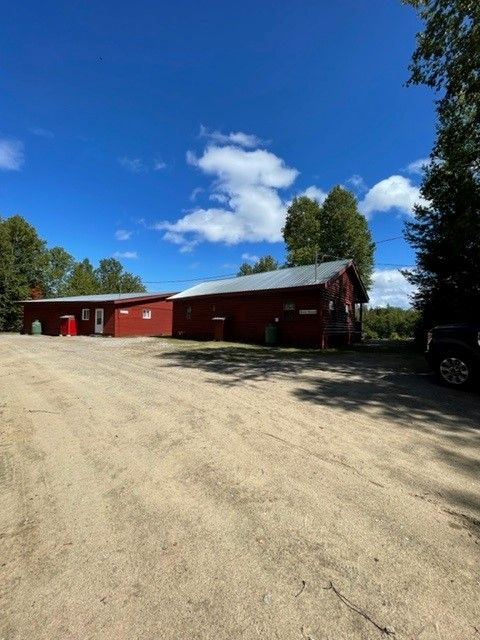 LOG CABIN — Pourvoirie Dorval Lodge – Pourvoirie Dorval Lodge