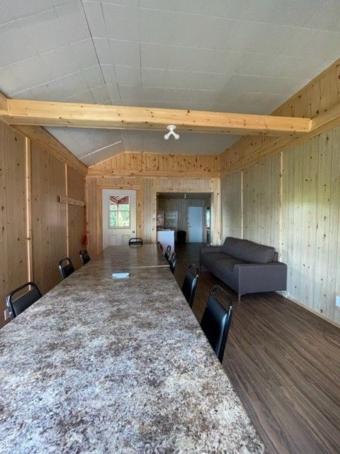 LOG CABIN – Pourvoirie Dorval Lodge