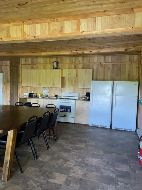 DOZOIS CABIN – Pourvoirie Dorval Lodge