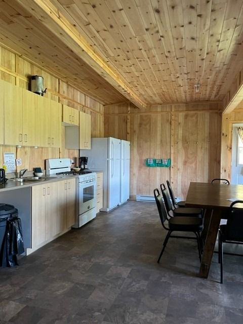 DOZOIS CABIN – Pourvoirie Dorval Lodge