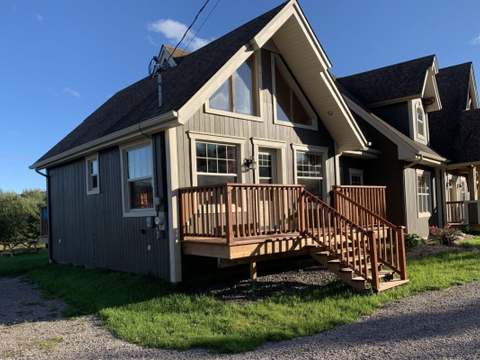 THE FIREFLIES CABIN – Escapade Kiamika