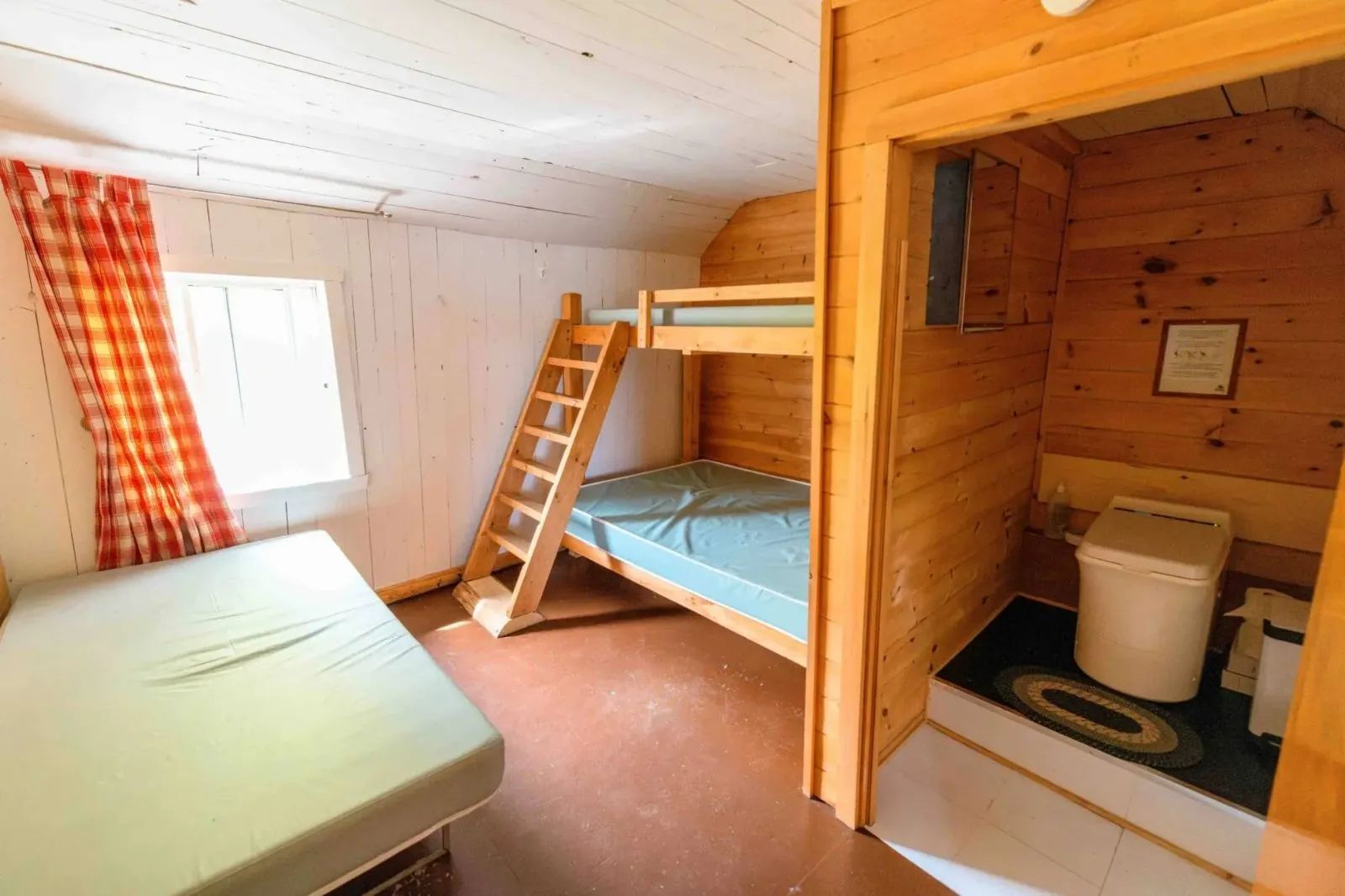 Cabin Le Huard — Forêt Baera – Forêt Baera