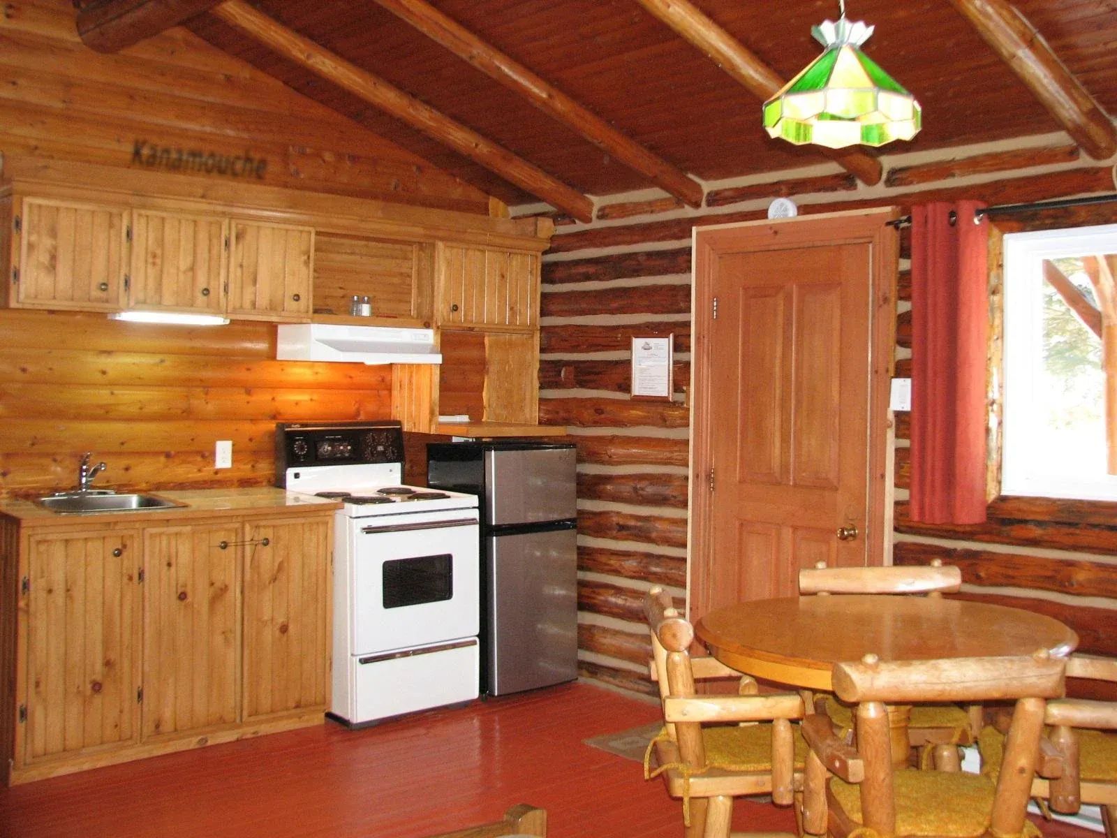 Les Castors Cabin — Kanamouche – Kanamouche
