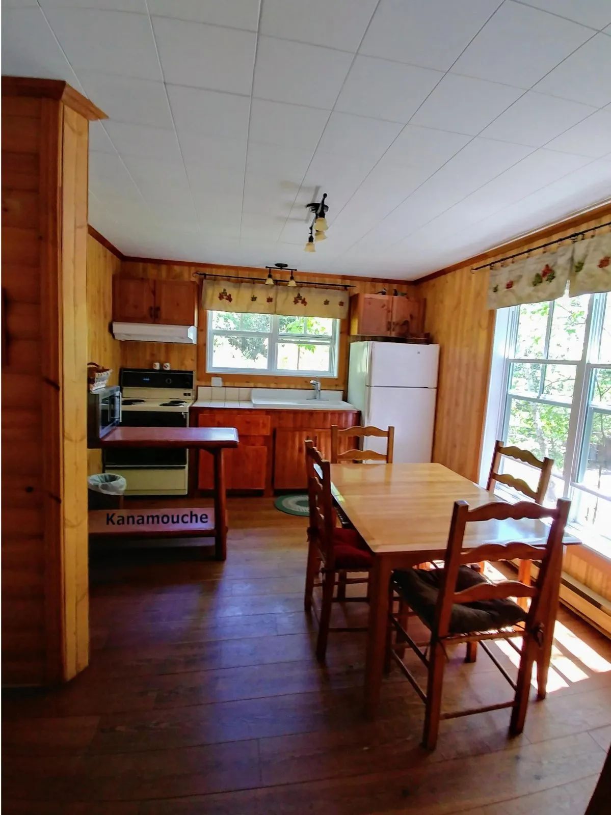 Chalet Les Oiseaux — Kanamouche – Kanamouche