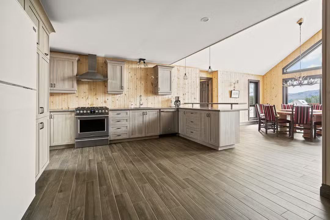 CHALET BAIE NOIRE — Kenauk Nature – Kenauk Nature