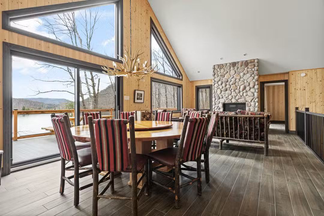 CHALET BAIE NOIRE — Kenauk Nature – Kenauk Nature
