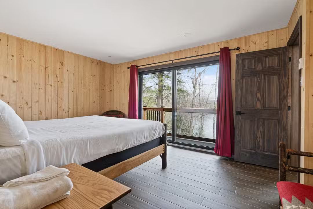 BOREAL CHALET – Kenauk Nature