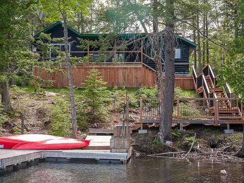 COMMANDANT CHALET – Kenauk Nature