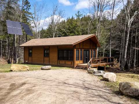 LES RAPIDES CABIN – Kenauk Nature