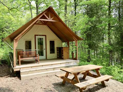 LYNX CHALET – Kenauk Nature