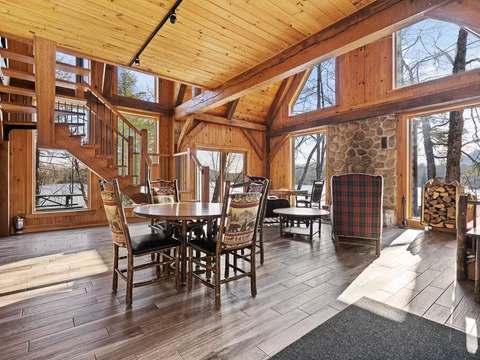 CHALET MAKWA – Kenauk Nature