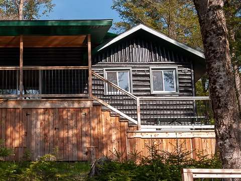 ROUGH CHALET – Kenauk Nature