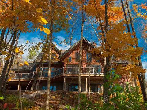 TAUNTON CABIN – Kenauk Nature