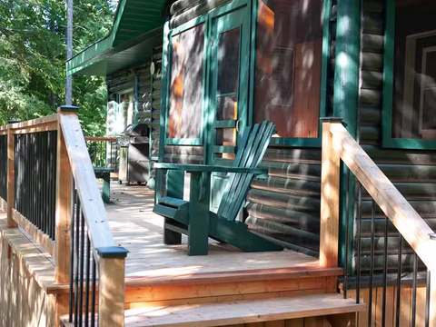 CABIN TRICORNE – Kenauk Nature