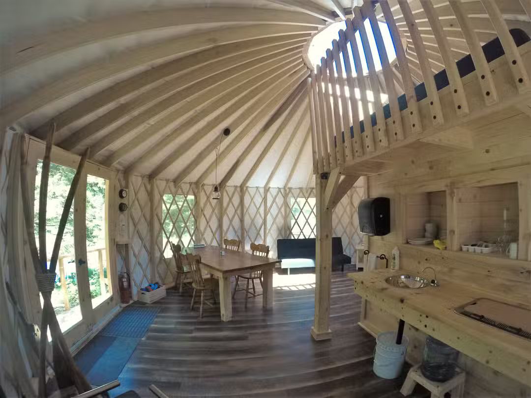 CHALET YOURTE — Kenauk Nature – Kenauk Nature