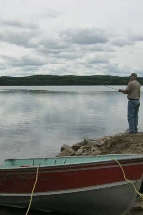 Pêche chez L'Auberge de la Rouge, Côte-Nord, Québec — photo 2